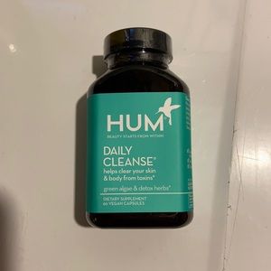 HUM daily cleanse 💫